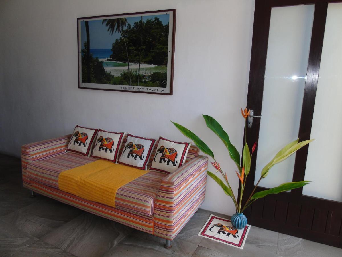Banana Beach Unawatuna Exteriör bild